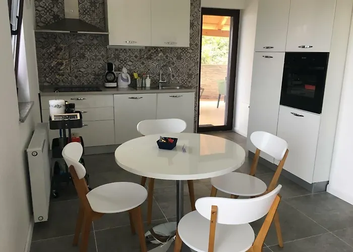 Lejlighed Selce Kala